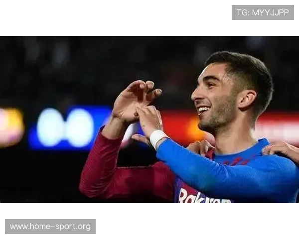 莱万赛后批评巴尔德不传球直言自己空位错失机会 莱万赛后批评巴尔德不传球直言自己空位错失机会