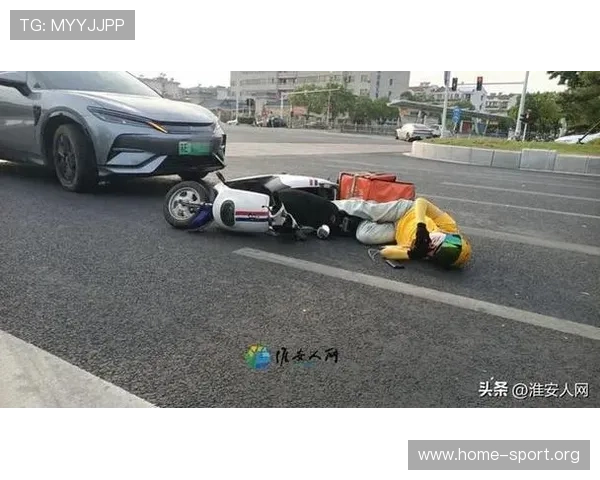 以拐弯记得减速为警示一名骑手无视提醒瞬间起飞的惊险一幕现场还原 以拐弯记得减速为警示一名骑手无视提醒瞬间起飞的惊险一幕现场还原