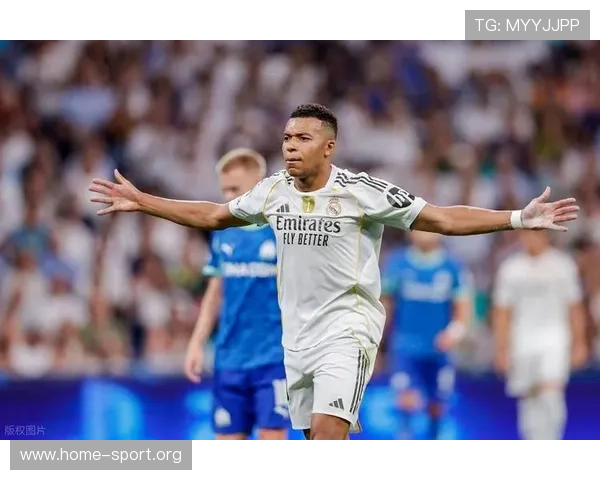 退役之星对决新生代天才 姆巴佩与传奇球员的巅峰碰撞